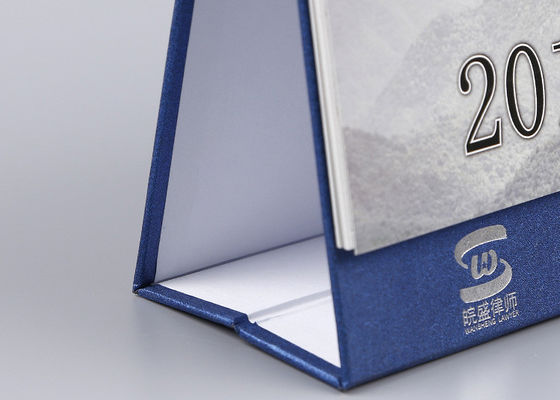 Geschäfts-kompakter Monat, zum des Tischkalender-Elfenbein-Brett-Materials für Neujahrsgeschenk anzusehen