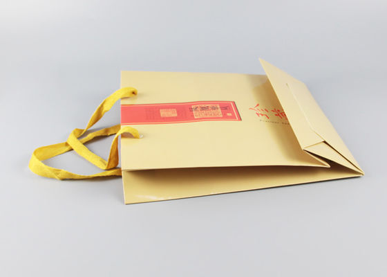 Glatte lamellierte erstklassige Papiereinkaufstaschen mit Baumwollband-Griffen