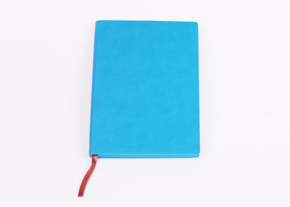 Ledernes hellblaues Papiereinband-Notizbuch PUs mit Farbrand und -Bauchgurt